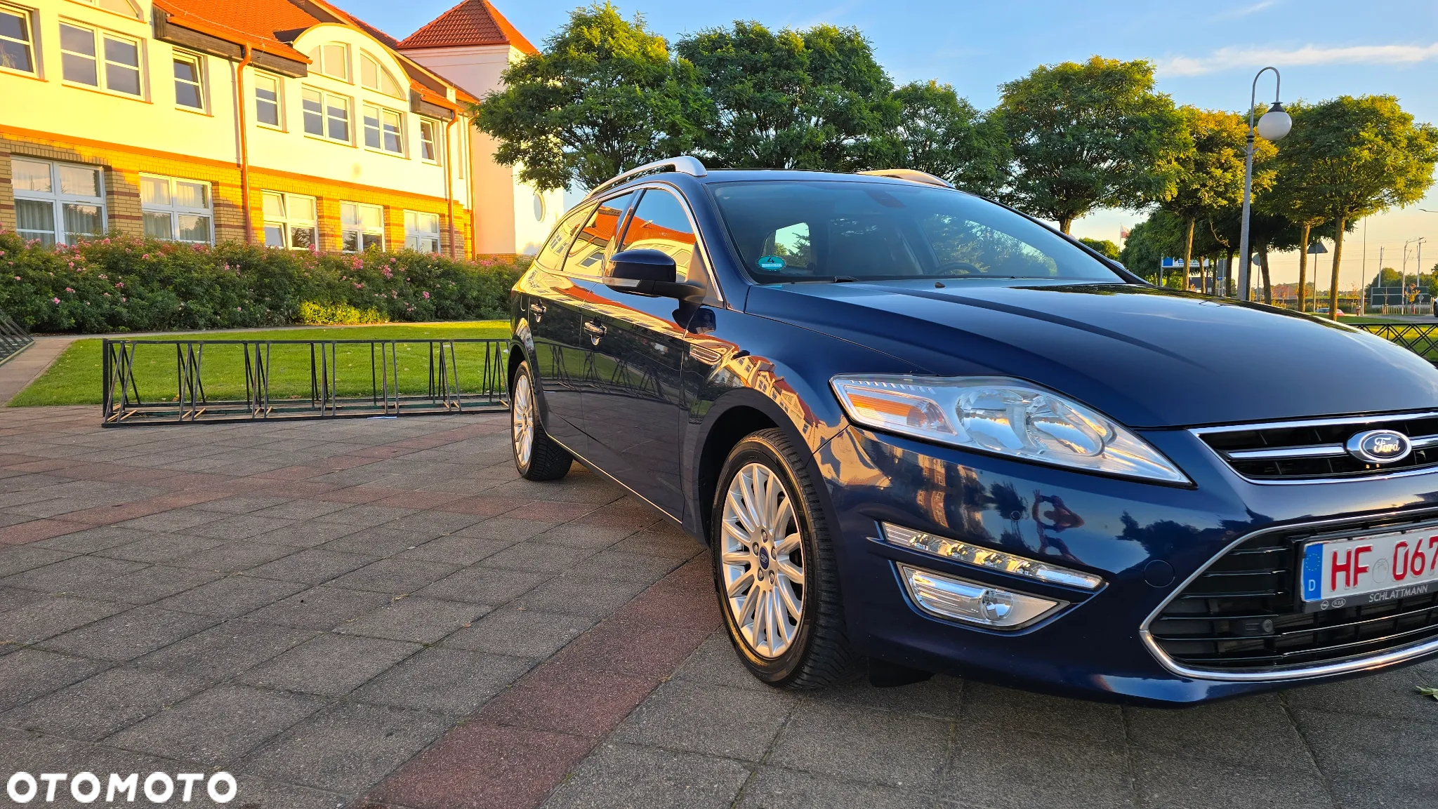 Ford Mondeo - 36