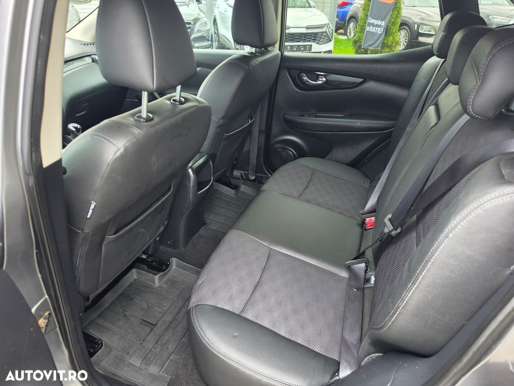 Nissan Qashqai - 14