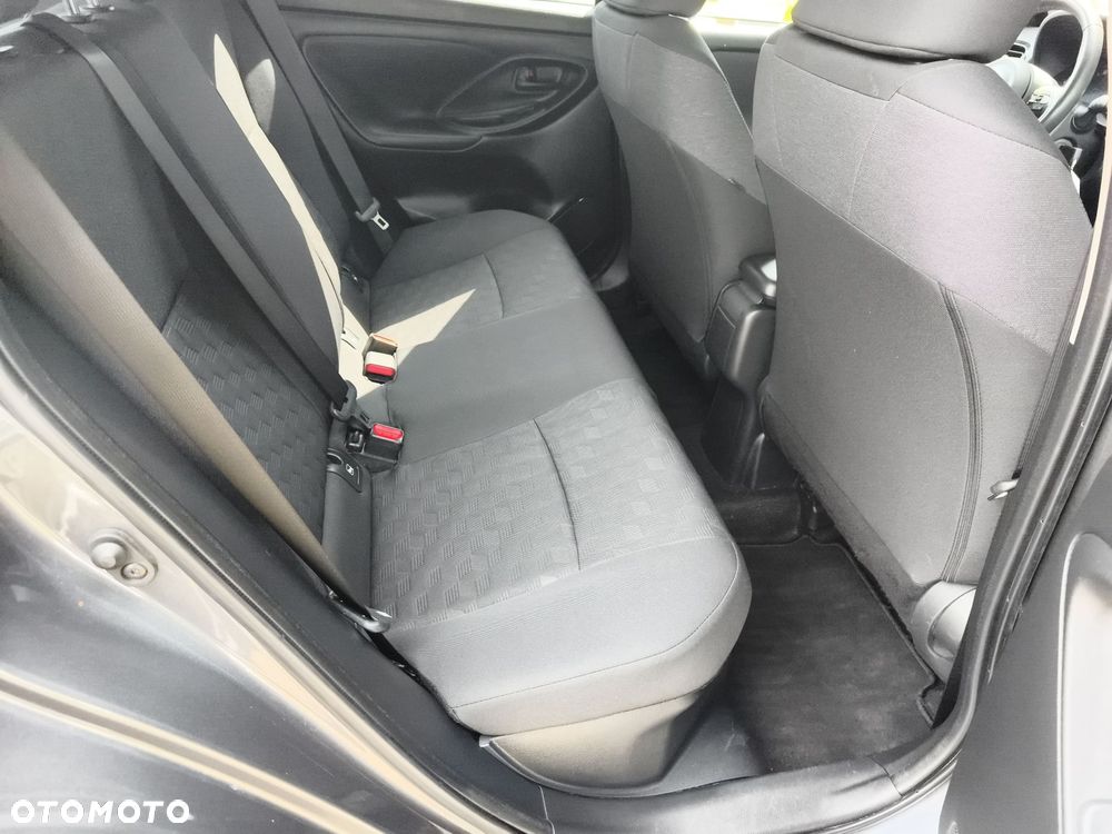 Toyota Yaris Hybrid 1.5 Style - 10