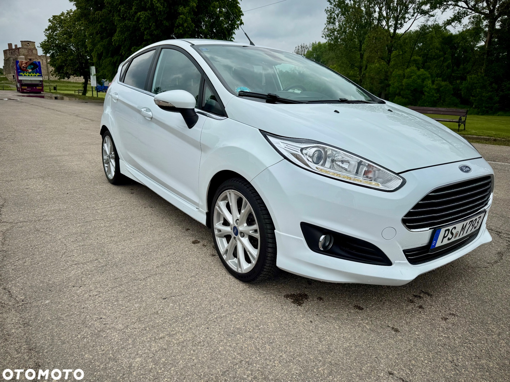 Ford Fiesta 1.0 EcoBoost Start-Stop ST-LINE - 11