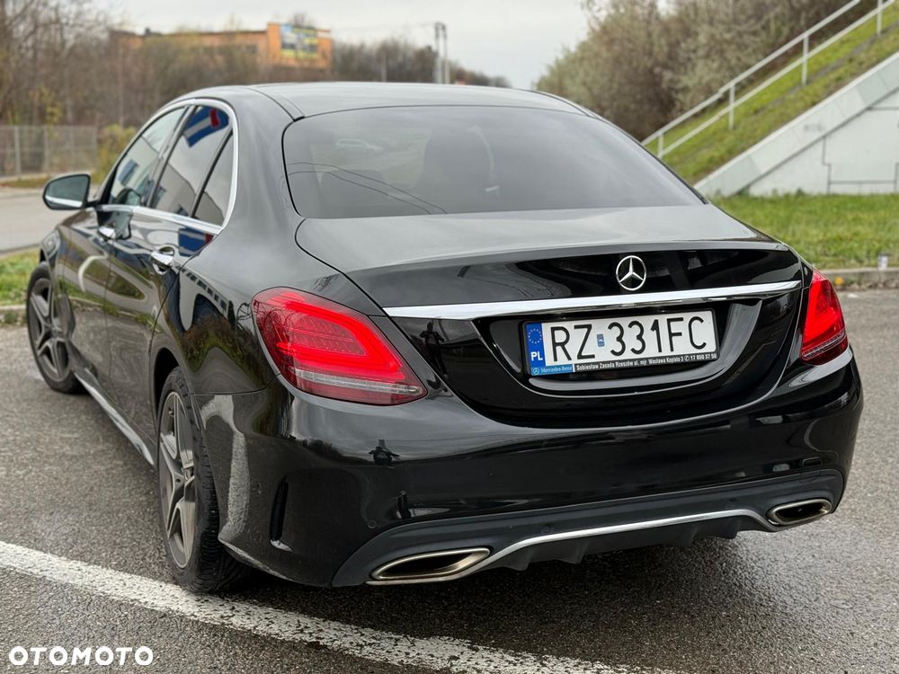 Mercedes-Benz Klasa C 200 4Matic 9G-TRONIC - 15