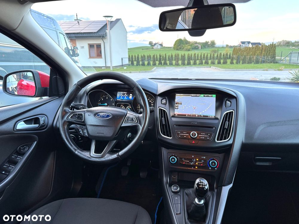 Ford Focus - 10