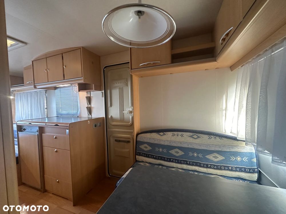 Adria ALTEA 430 DD z przedsionkiem Isabella. DMC tylko 900 kg !!! - 11