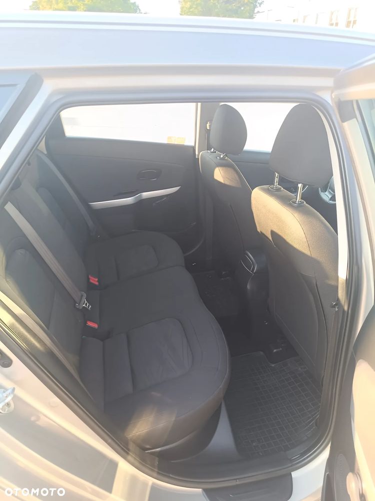Kia Ceed 1.6 CRDi L - 8