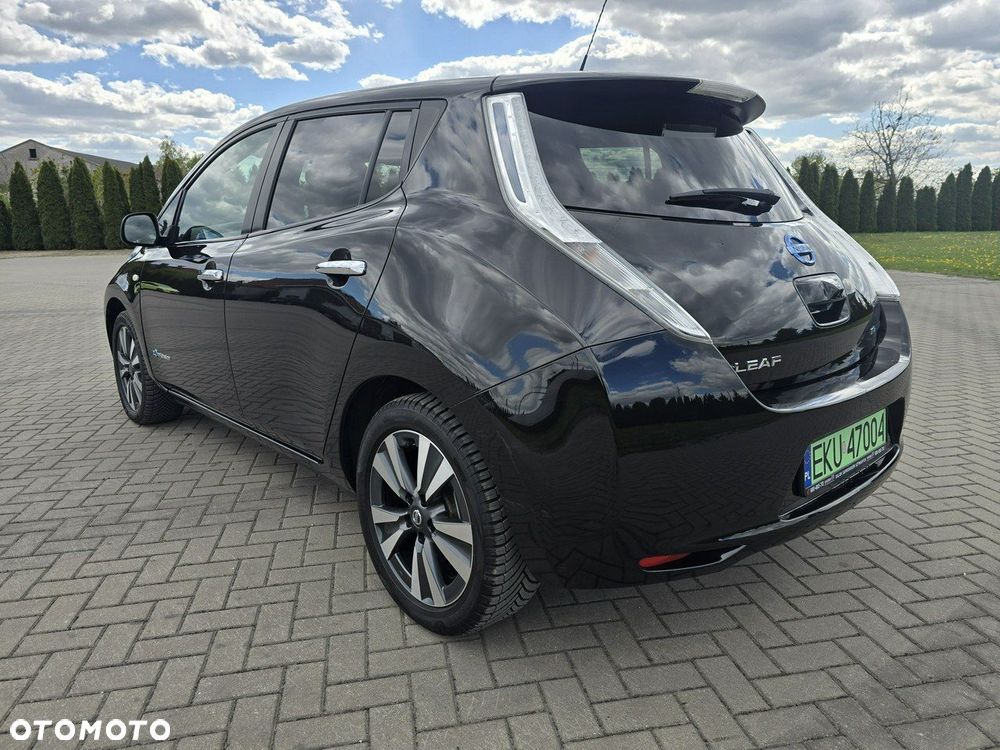 Nissan Leaf - 13