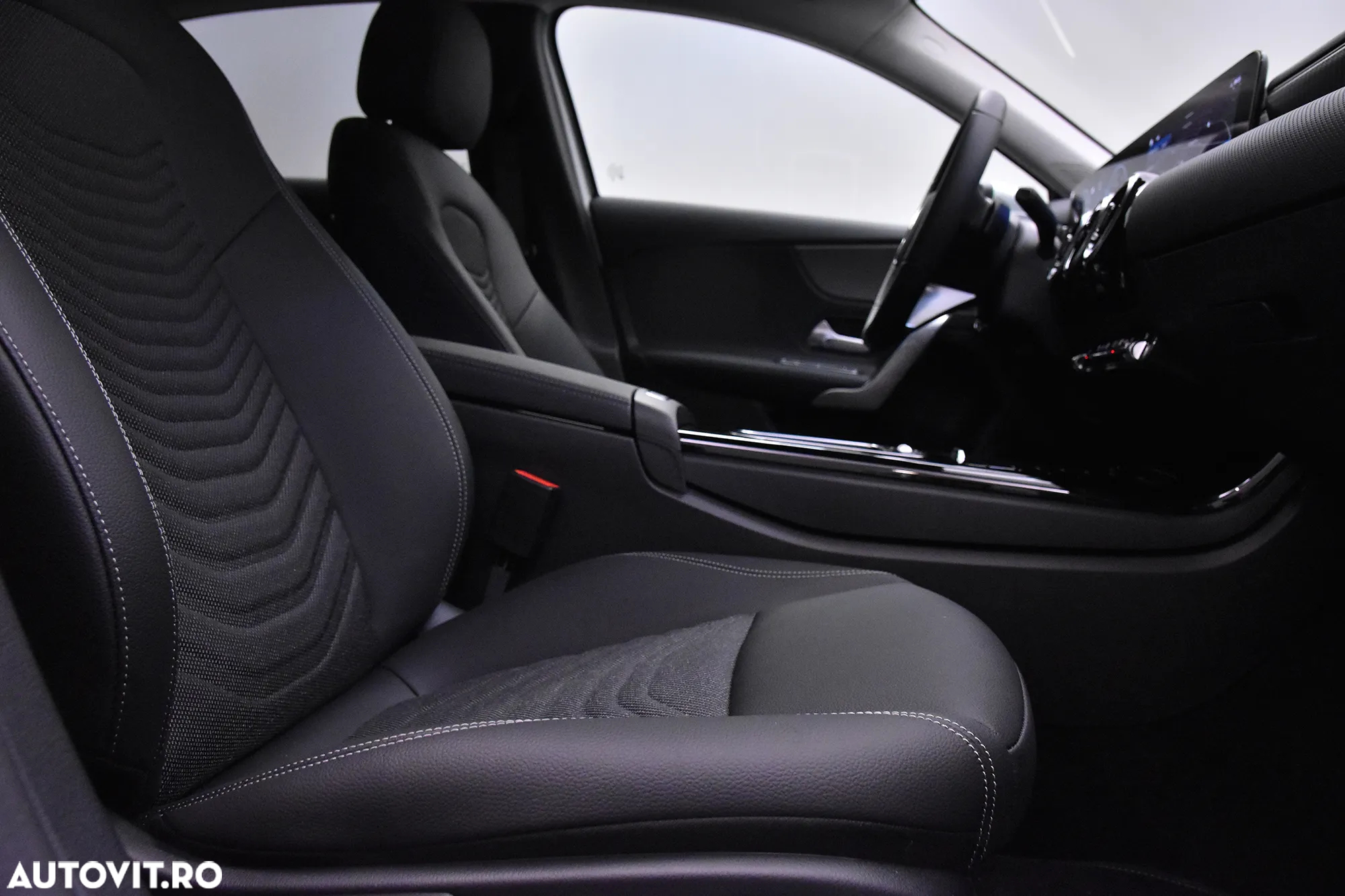 Mercedes-Benz A 180 d 8G-DCT Advanced Progressive - 12