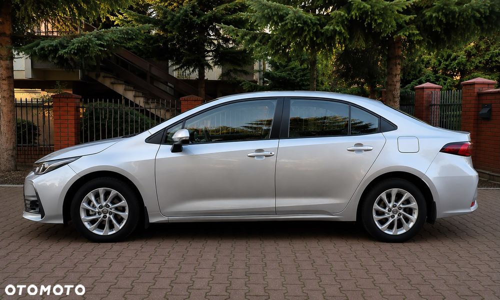 Toyota Corolla 1.6 Comfort - 4