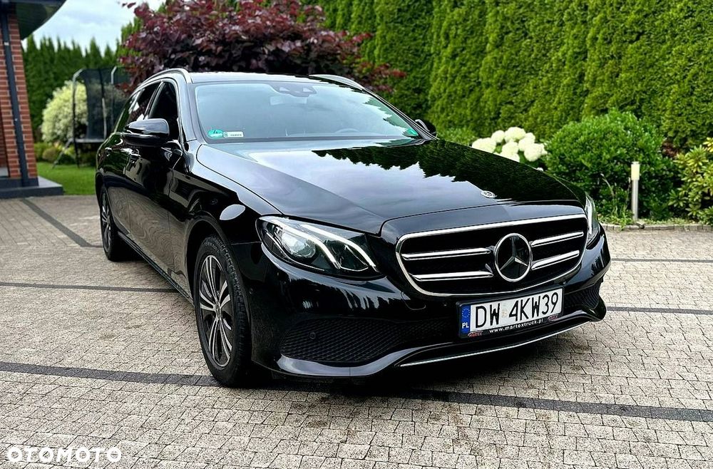 Mercedes-Benz Klasa E 220 d 9G-TRONIC Avantgarde - 36