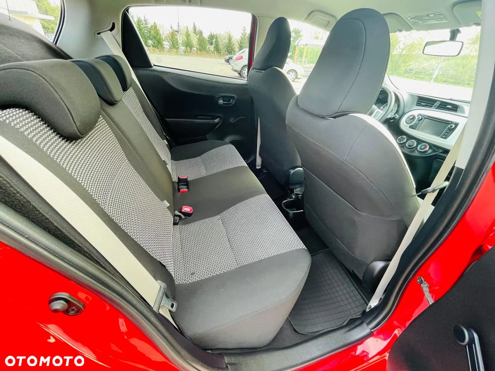 Toyota Yaris 1.33 VVT-i Executive - 14