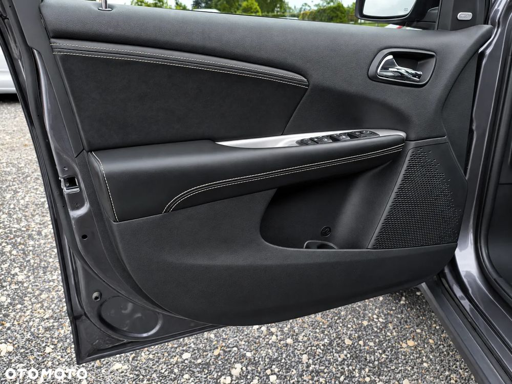 Fiat Freemont 2.0 Multijet Lounge AWD - 21