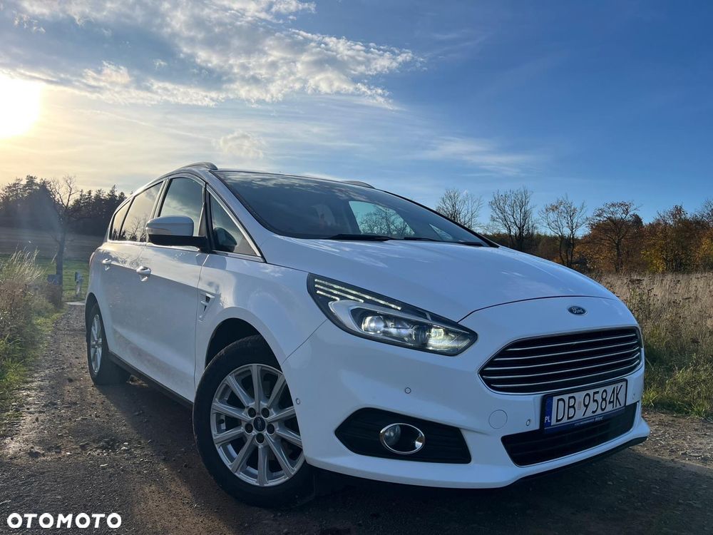 Ford S-Max 2.0 TDCi Titanium PowerShift - 1