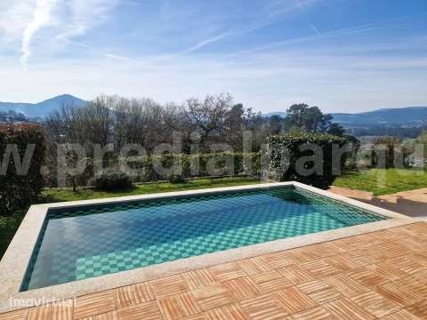 Moradia T3 totalmente recuperada, com piscina, Vila Nova de Cerveira - Grande imagem: 2/23