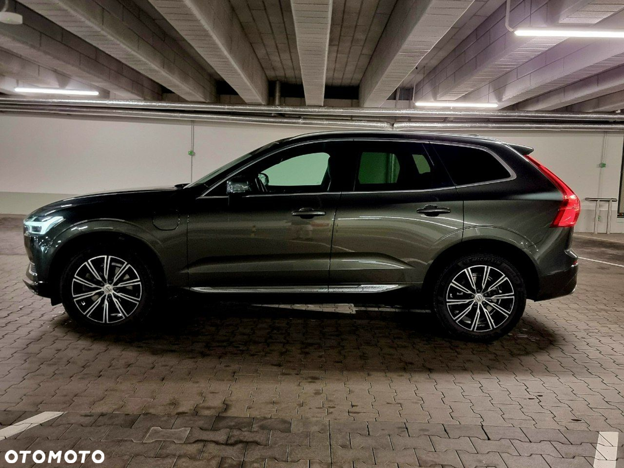 Volvo XC 60 - 24