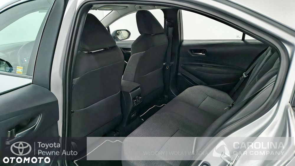 Toyota Corolla 1.8 Hybrid Comfort - 24