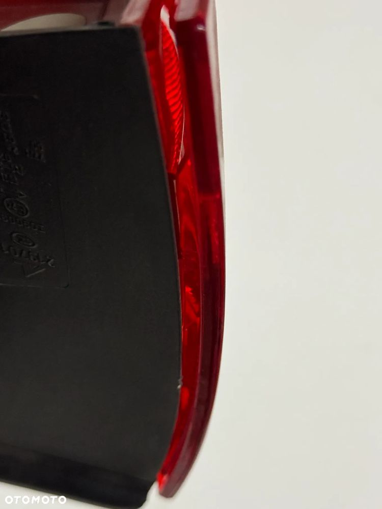 LAMPA TYŁ LEWA PRAWA AUDI A4 B8 KOMBI 2007- - 10
