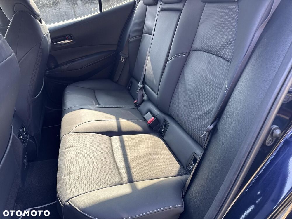 Toyota Corolla - 14