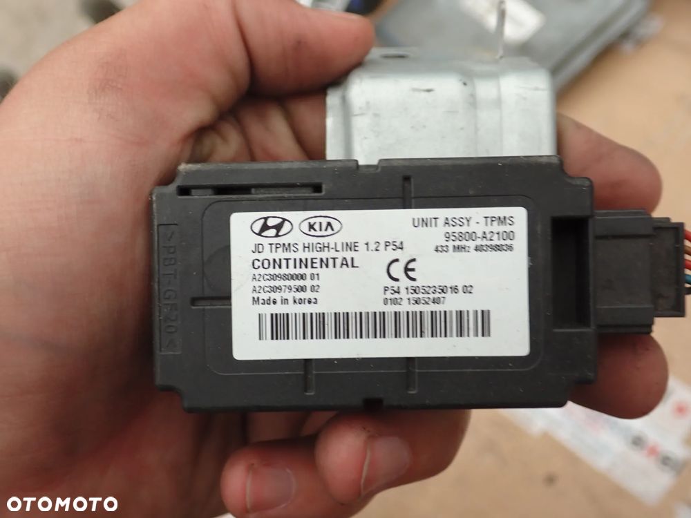 KIA CEED II LIFT MODUŁ STEROWNIK ASSY TPMS 95800-A2100 - 3