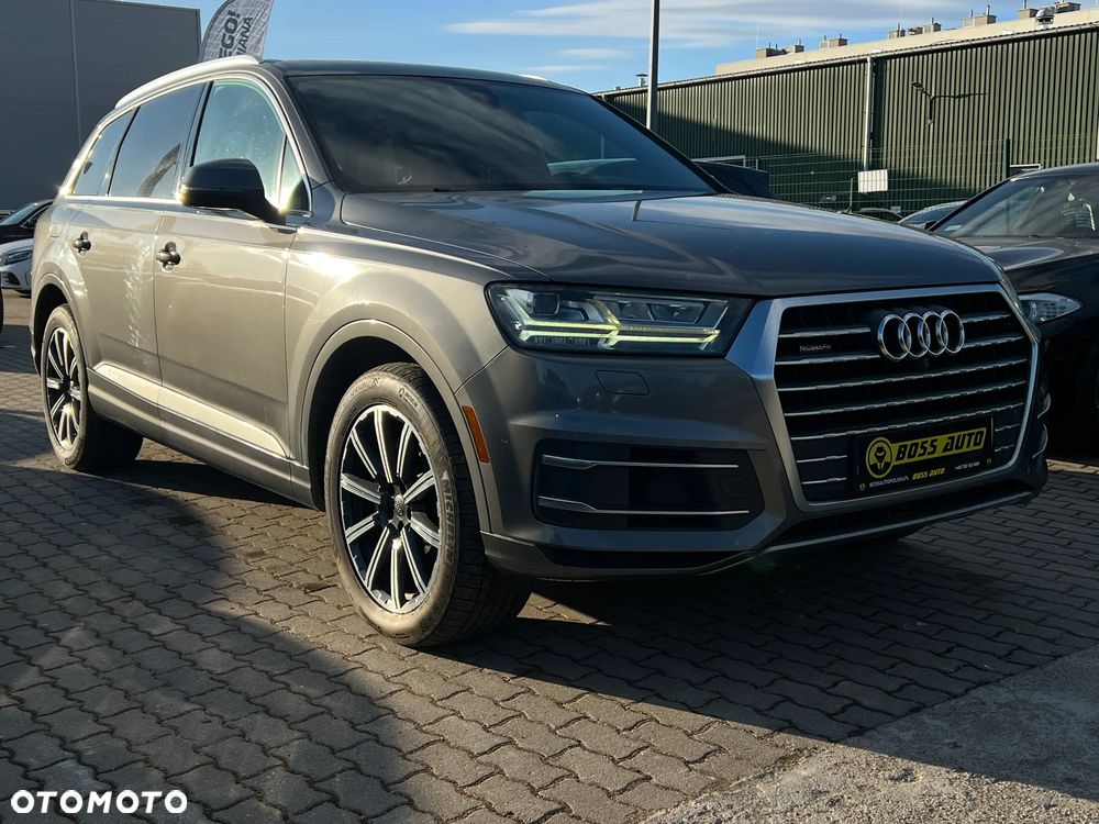 Audi Q7 - 3