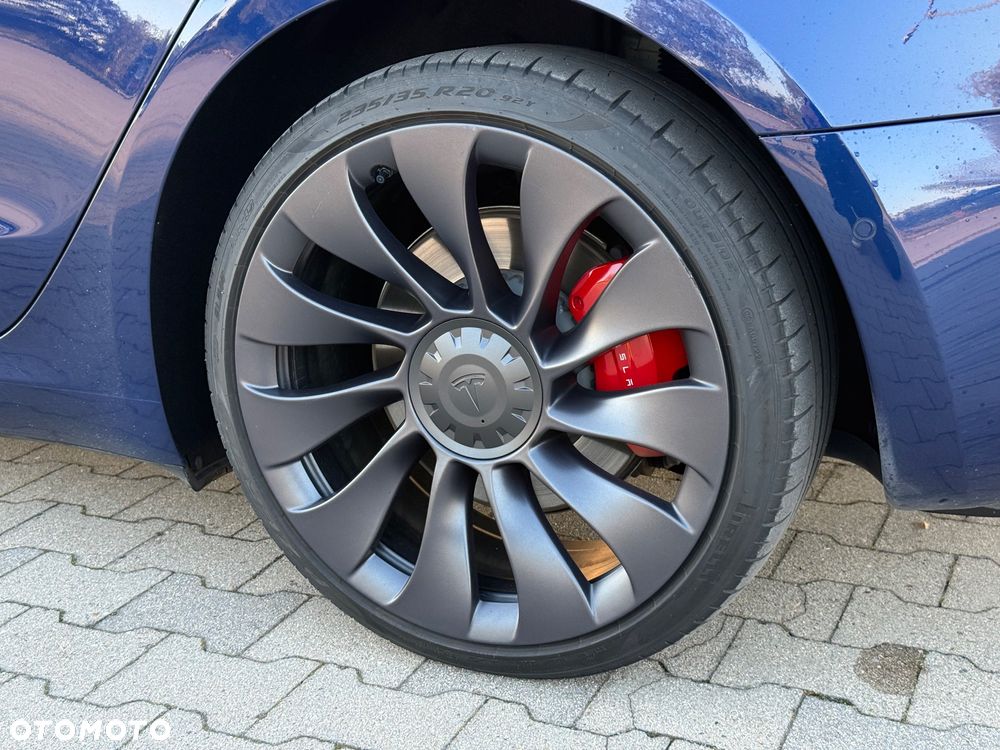 Tesla Model 3 Performance AWD - 13