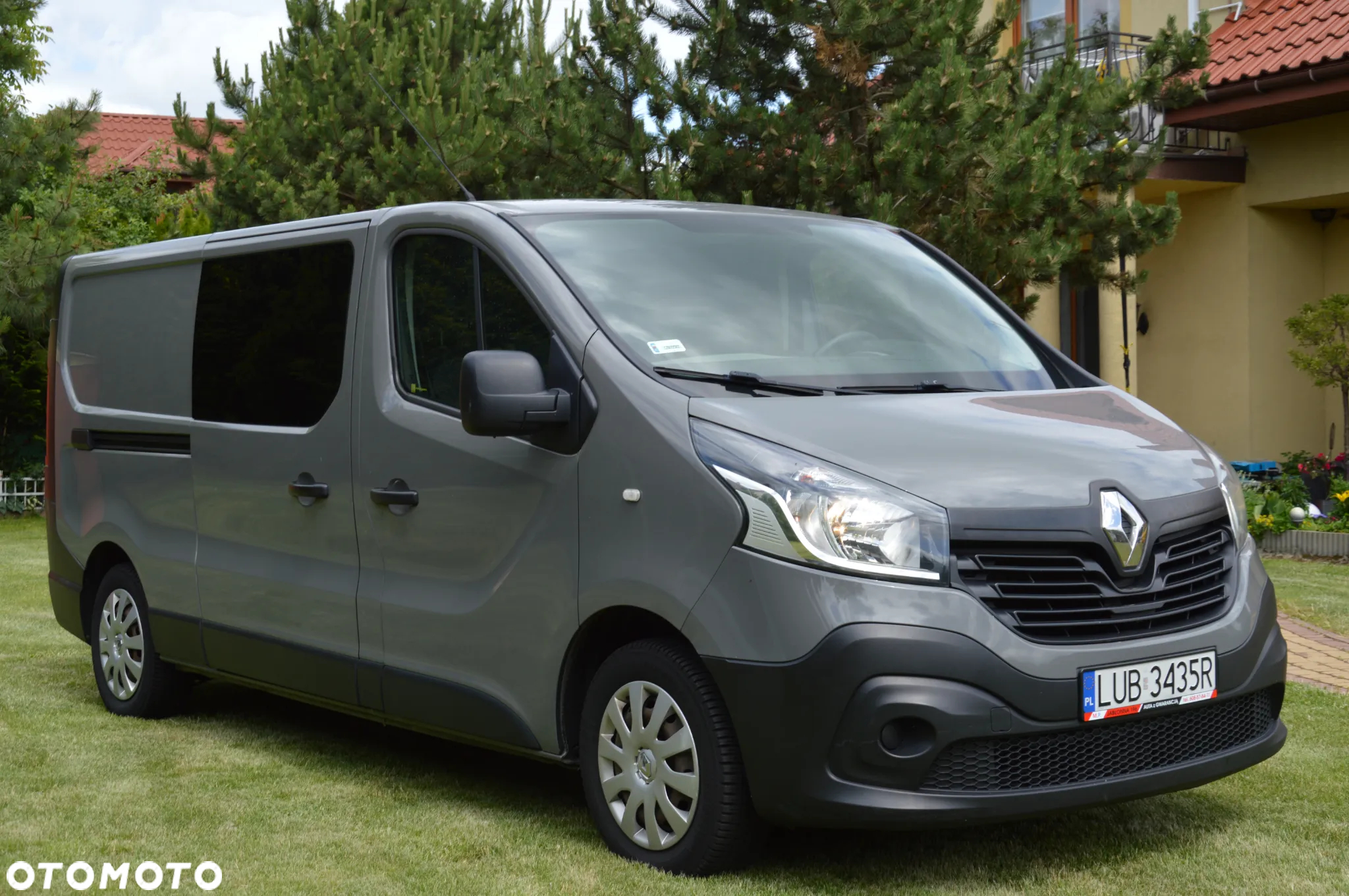 Renault Trafic Vivaro - 9