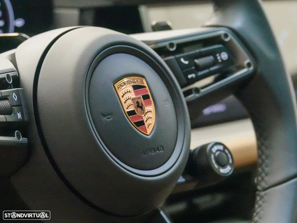 Porsche Cayenne Coupé Black Edition - 25