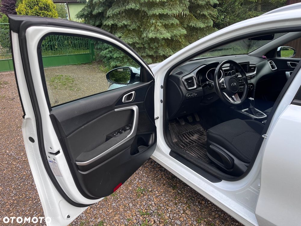 Kia Ceed 1.4 M - 29