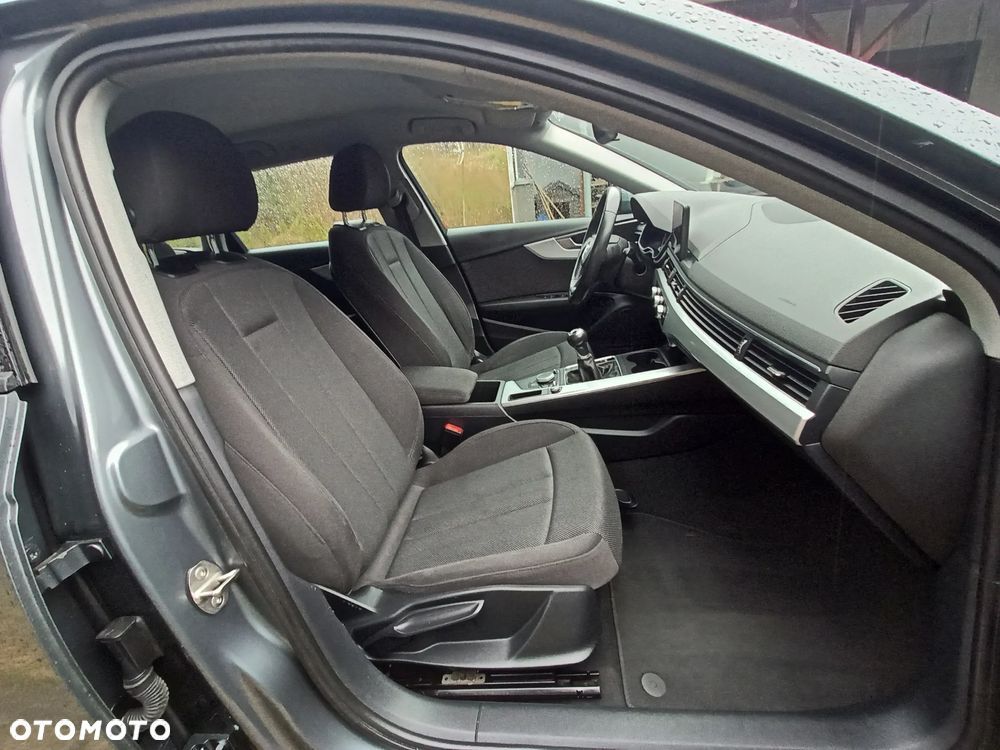 Audi A4 Avant 2.0 TDI - 9