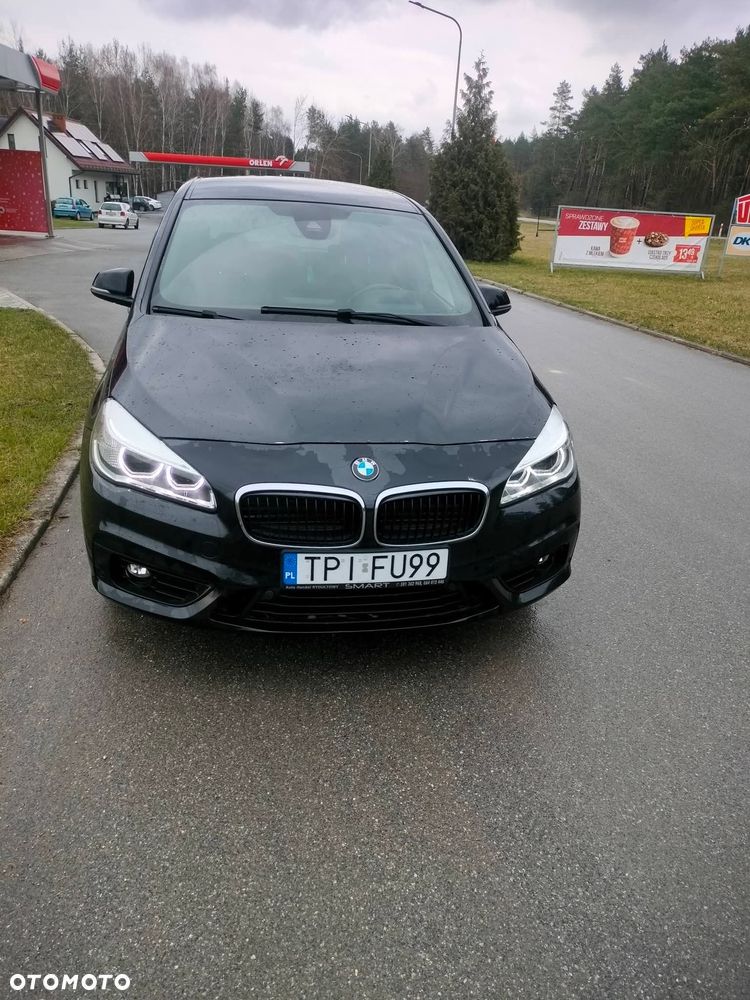 BMW Seria 2 218d Sport - 1