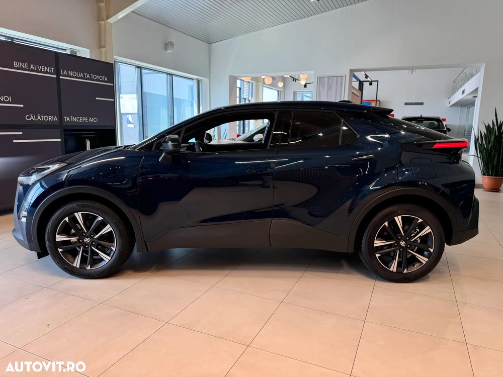 TOYOTA C-HR 2026 — imagine 4