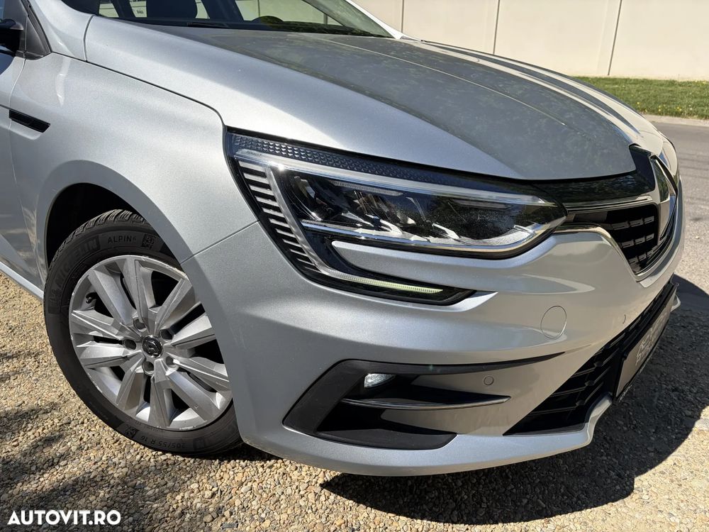 Renault Megane - 8