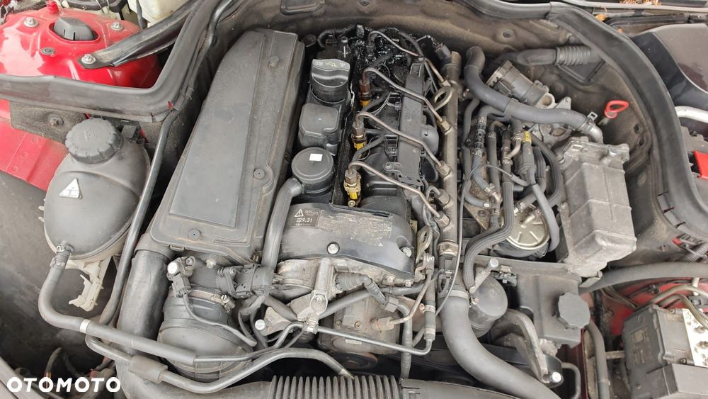 mercedes c-klasa w204 silnik 646.811 646811 2.2 diesel 163km kompletny film - 1