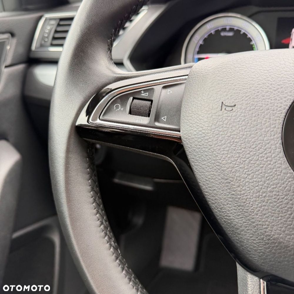 Skoda Superb - 17