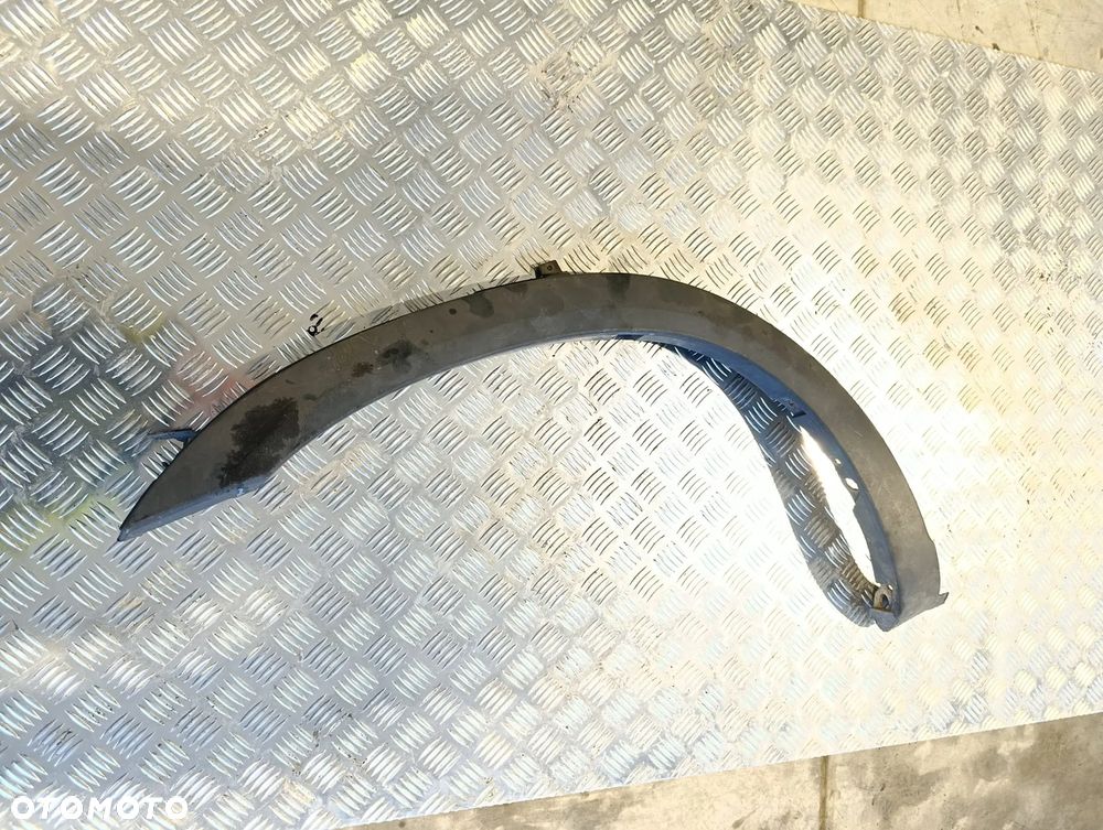 IVECO DAILY 06- LISTWA NAKŁADKA BŁOTNIKA LEWA PRAWA 3802037 - 1