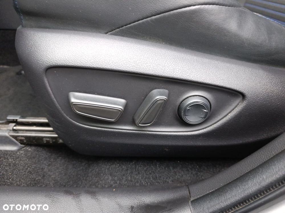 Toyota RAV4 2.5 Hybrid Selection 4x2 - 20