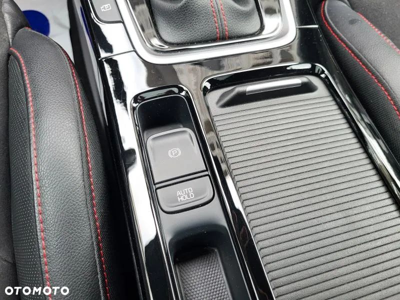 Kia Ceed 1.6 T-GDI GT DCT - 18