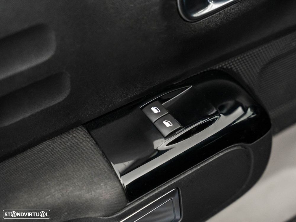 Citroën C3 1.5 BlueHDi Shine Pack - 16