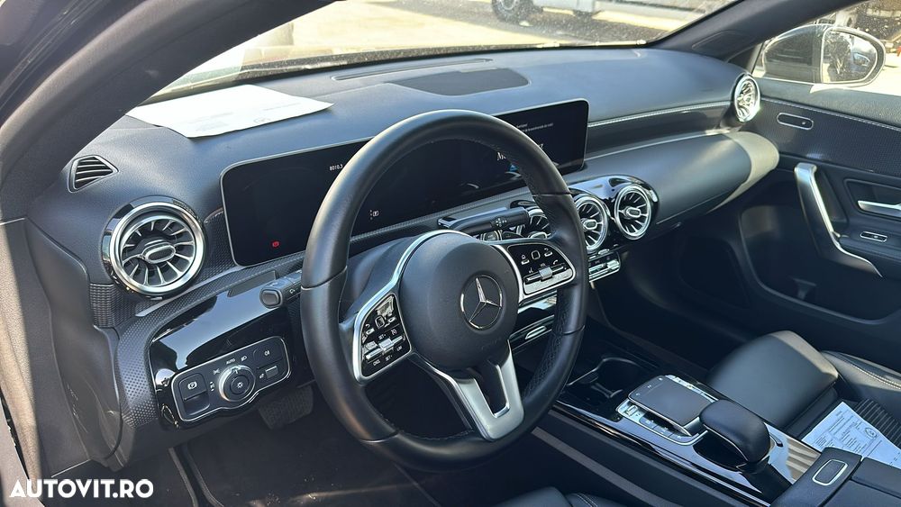 Mercedes-Benz A 180 - 6