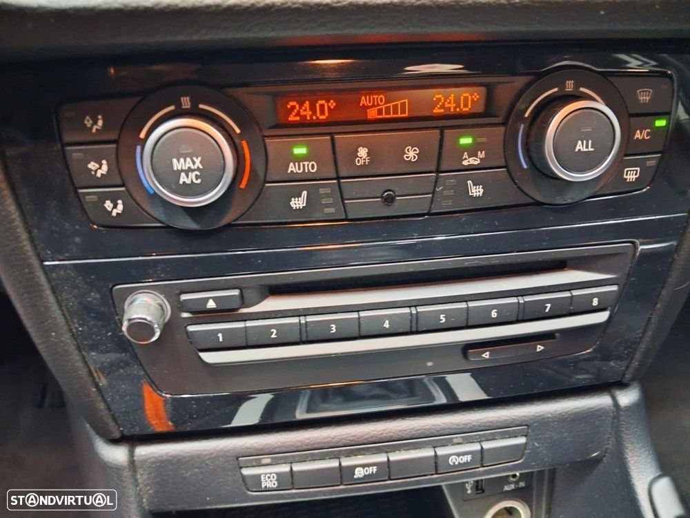 BMW X1 18 d sDrive Auto - 11