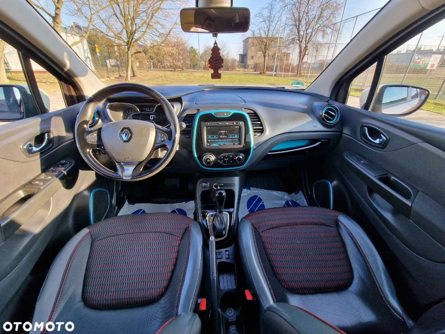 Renault Captur - 18