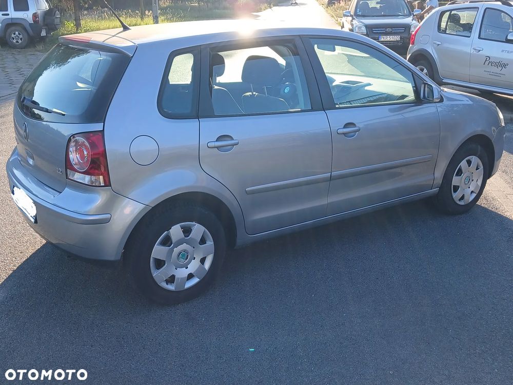 Volkswagen Polo 1.2 12V Comfortline - 9