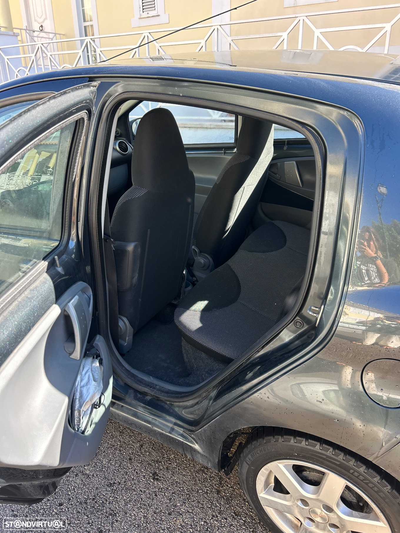 Toyota Aygo 1.0 + AC - 11