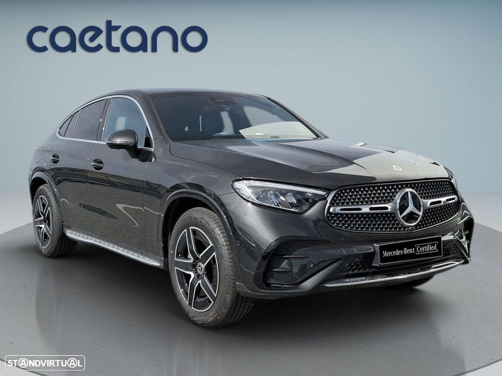 Mercedes-Benz GLC 300 e Coupe 4Matic - 10
