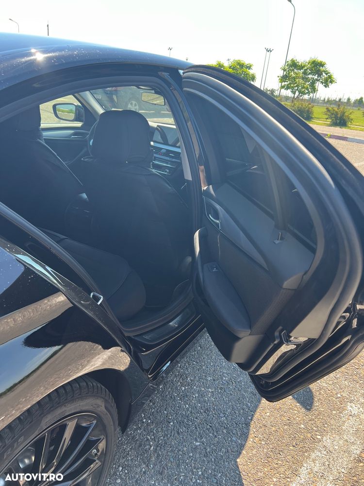 BMW Seria 5 - 30