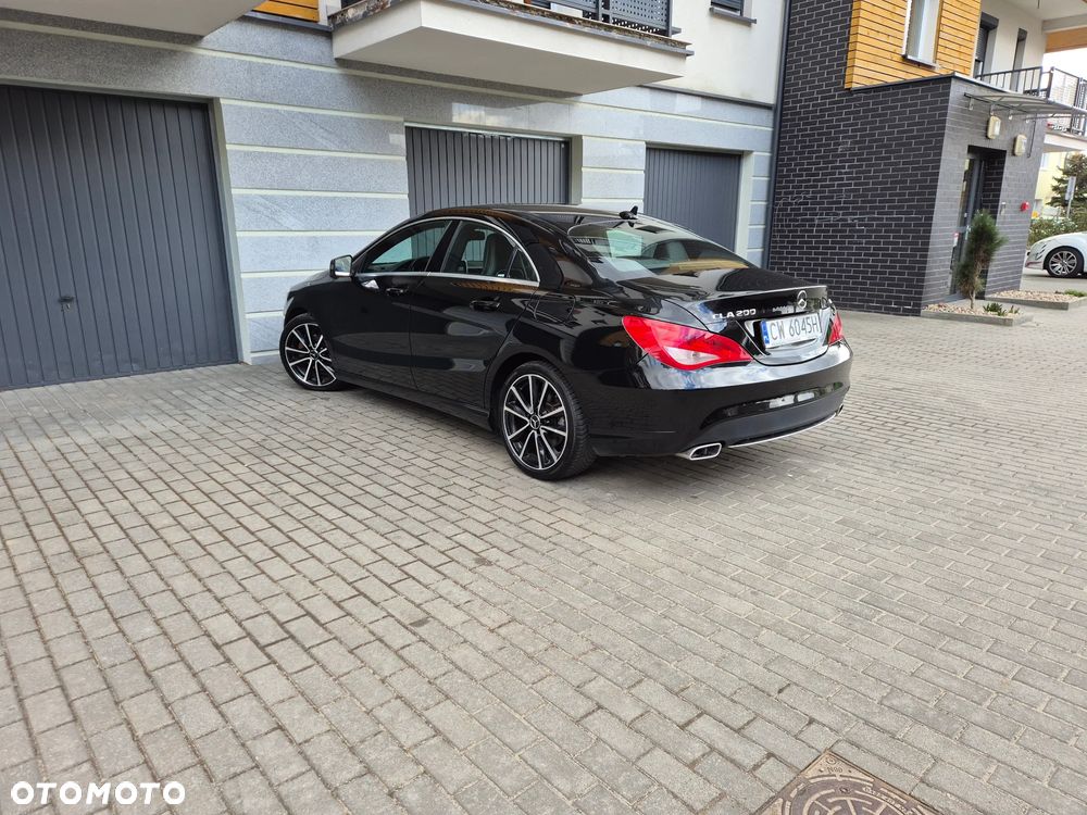 Mercedes-Benz CLA - 4