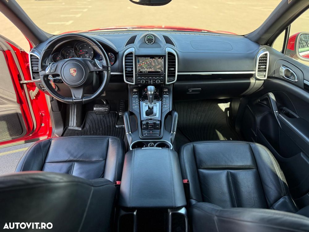 Porsche Cayenne - 13