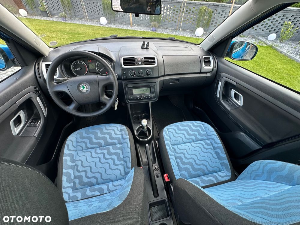 Skoda Roomster 1.4 16V Style PLUS EDITION - 7