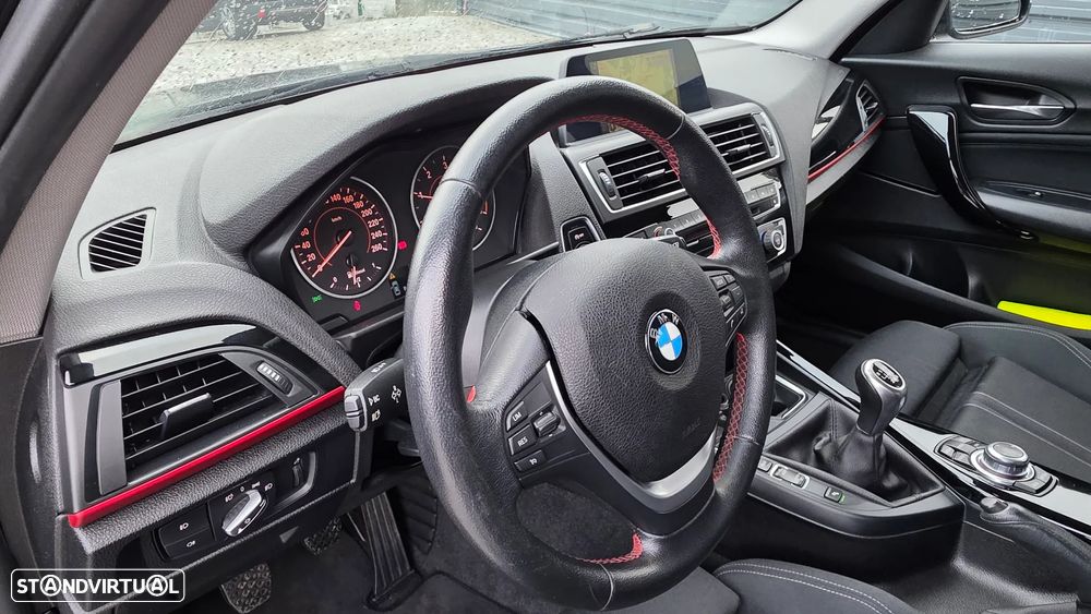 BMW 116 d Sport Line - 11