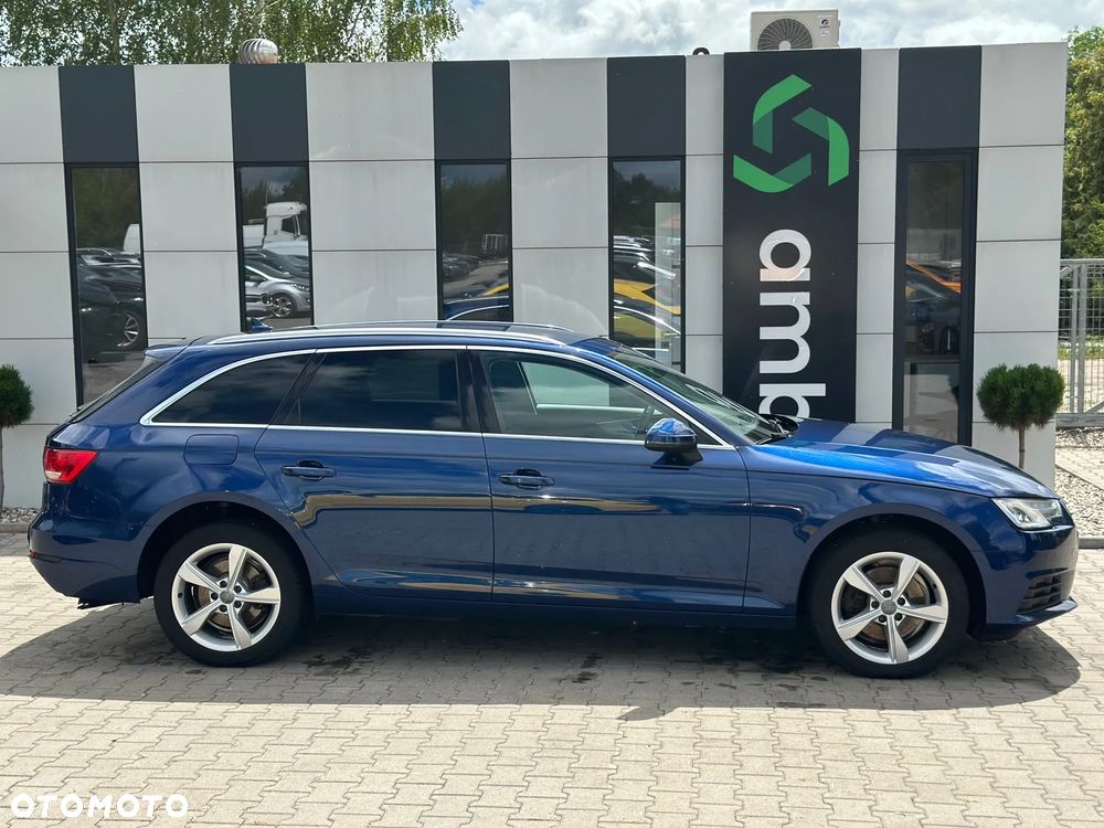 Audi A4 Avant - 4