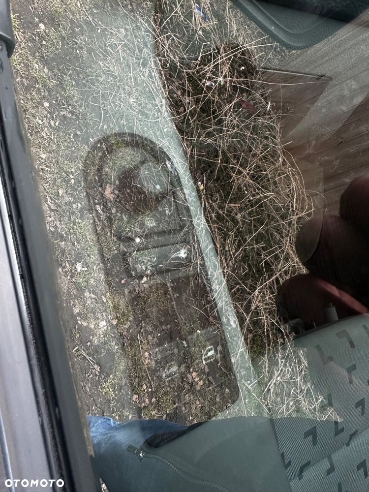 Volkswagen Multivan - 7