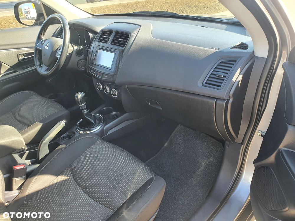 Mitsubishi ASX 1.8 DI-D 2WD Edition II - 9